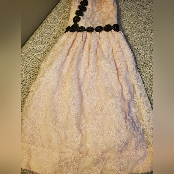 Kate Spade New York Girls' Floral Mesh Dress - Picture 6 of 7